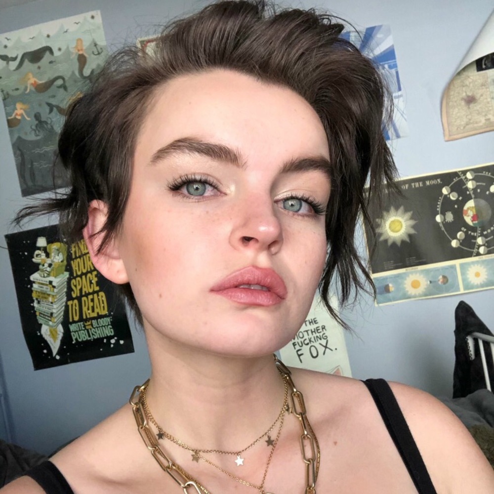 Meet your Posher, Ivy